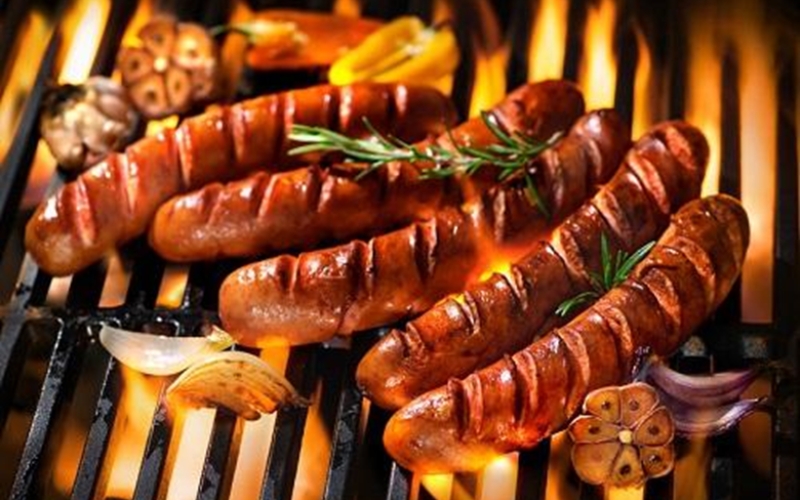  xúc xích Đức truyền thống 